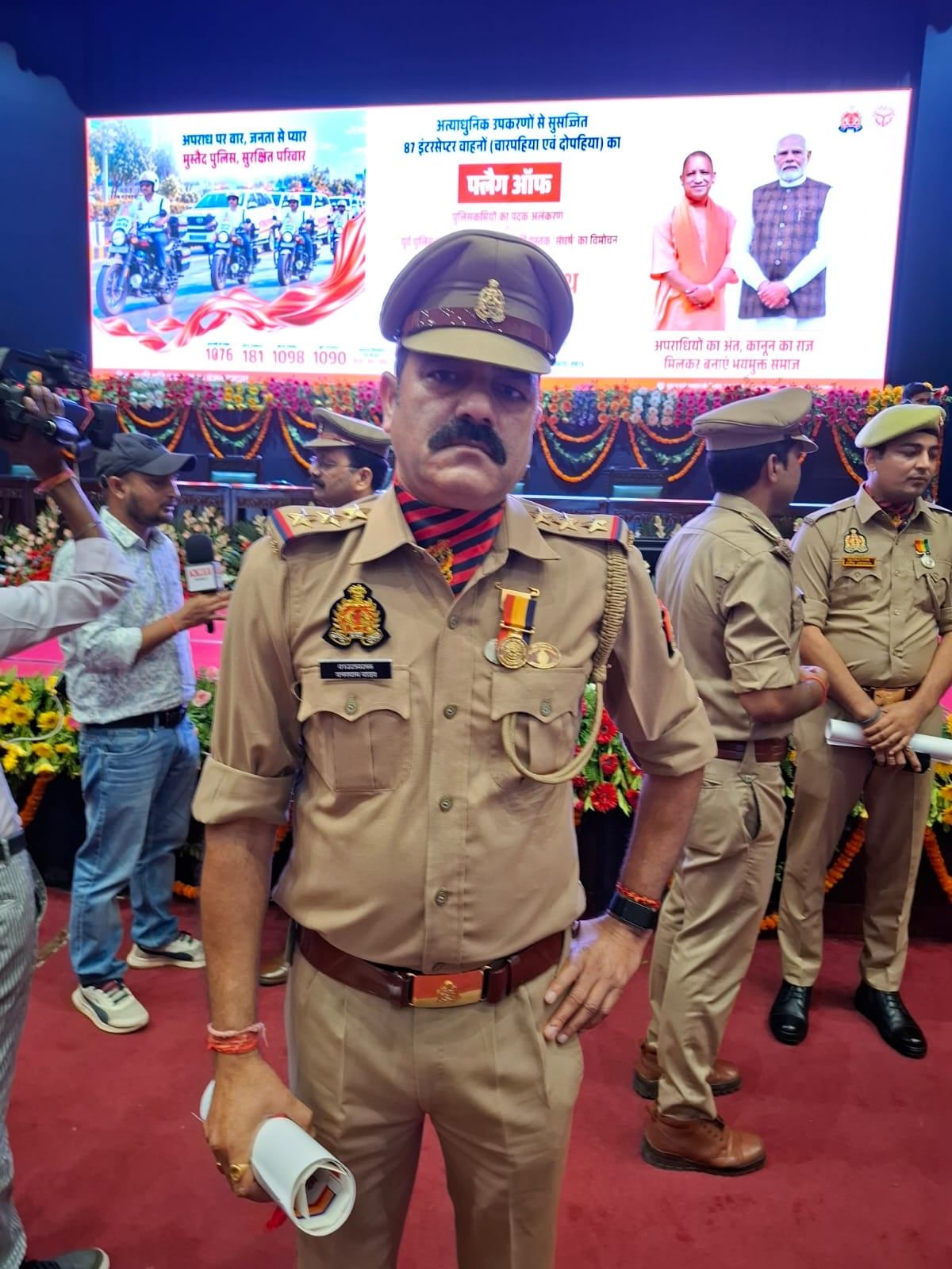 मुख्यमंत्री ने वीर पुलिसकर्मियों को विभिन्न वीरता पदकों से किया सम्मानित