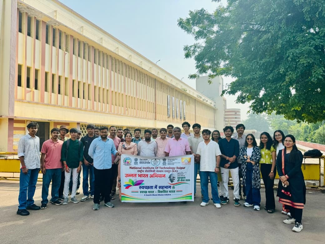 एनआईटी रायपुर द्वारा राजिम में ‘स्वच्छता अभियान’ चलाया गया