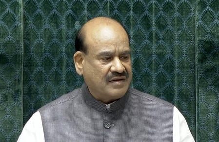 संसद की कई स्थायी समितियों का पुनर्गठन
