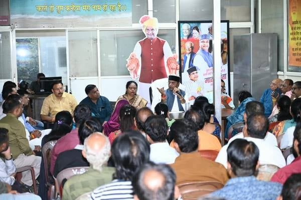 सेवा संकल्प ज्योति यात्रा की तैयारियों को लेकर मंत्री श्री सारंग ने ली बैठक