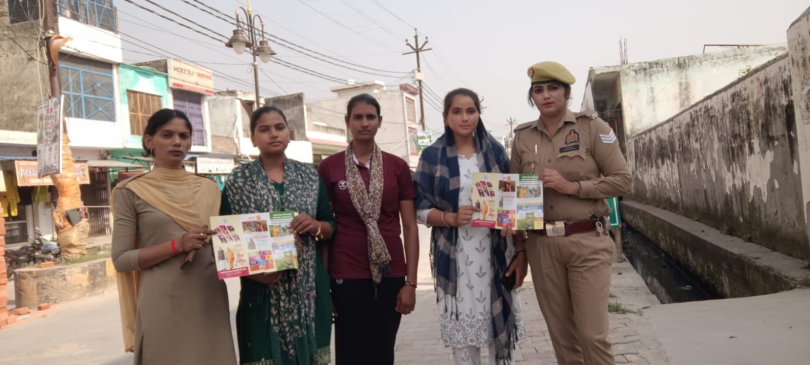 अमरोहा में मिशन शक्ति अभियान के तहत महिलाओं को किया गया जागरूक