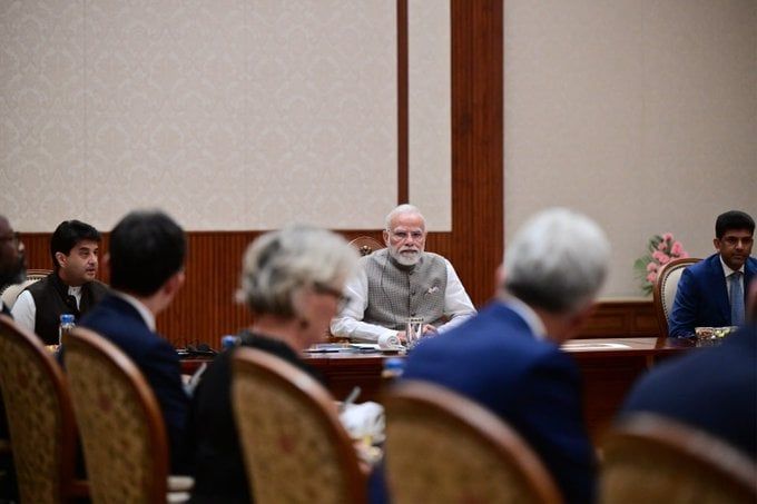 PM मोदी ने GSMA बोर्ड सदस्यों से की मुलाकात, 6G-एआई पर हुई चर्चा