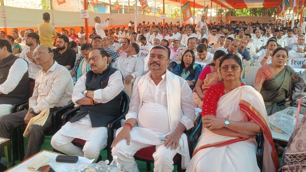 नवादा में संकल्प सभा, विकसित भारत के लक्ष्य को लेकर प्रज्ज्वलित की गई सेवा ज्योति