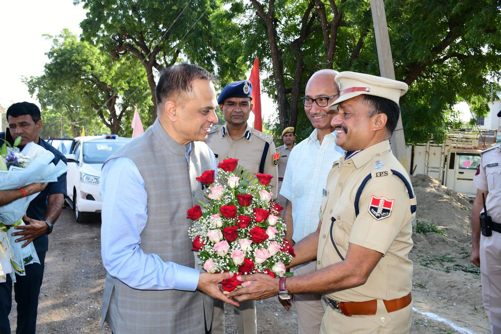 मुख्य सचिव वी. श्रीनिवास बूंदी दौरे पर, साइबर थाने का किया निरीक्षण, जल योजनाओं की समीक्षा