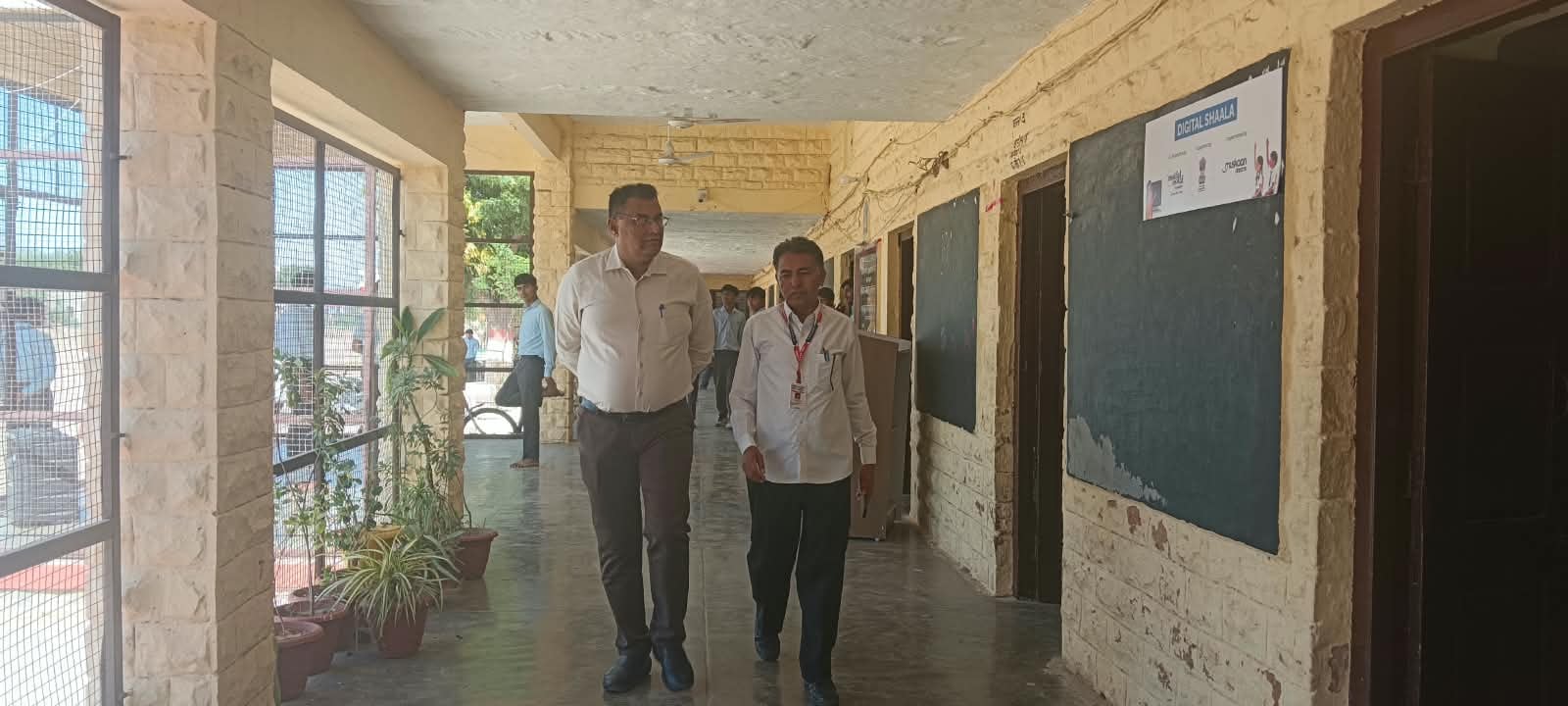 एडीएम ने जसोल में जन सेवा शिविर और राजकीय विद्यालय का किया निरीक्षण