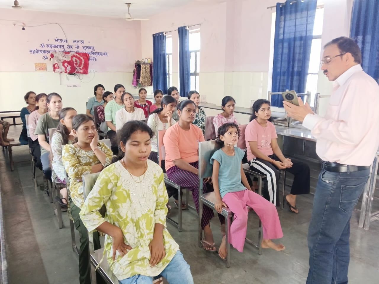 बारां में बालिकाओं ने लिया शत-प्रतिशत मतदान का संकल्प