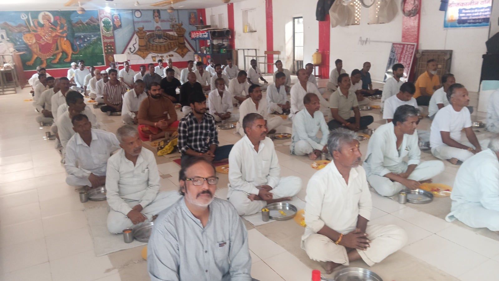 उज्जैन- केन्द्रीय जेल उज्जैन में बंदियों ने किया अपने पितरों का श्राद्ध-तर्पण