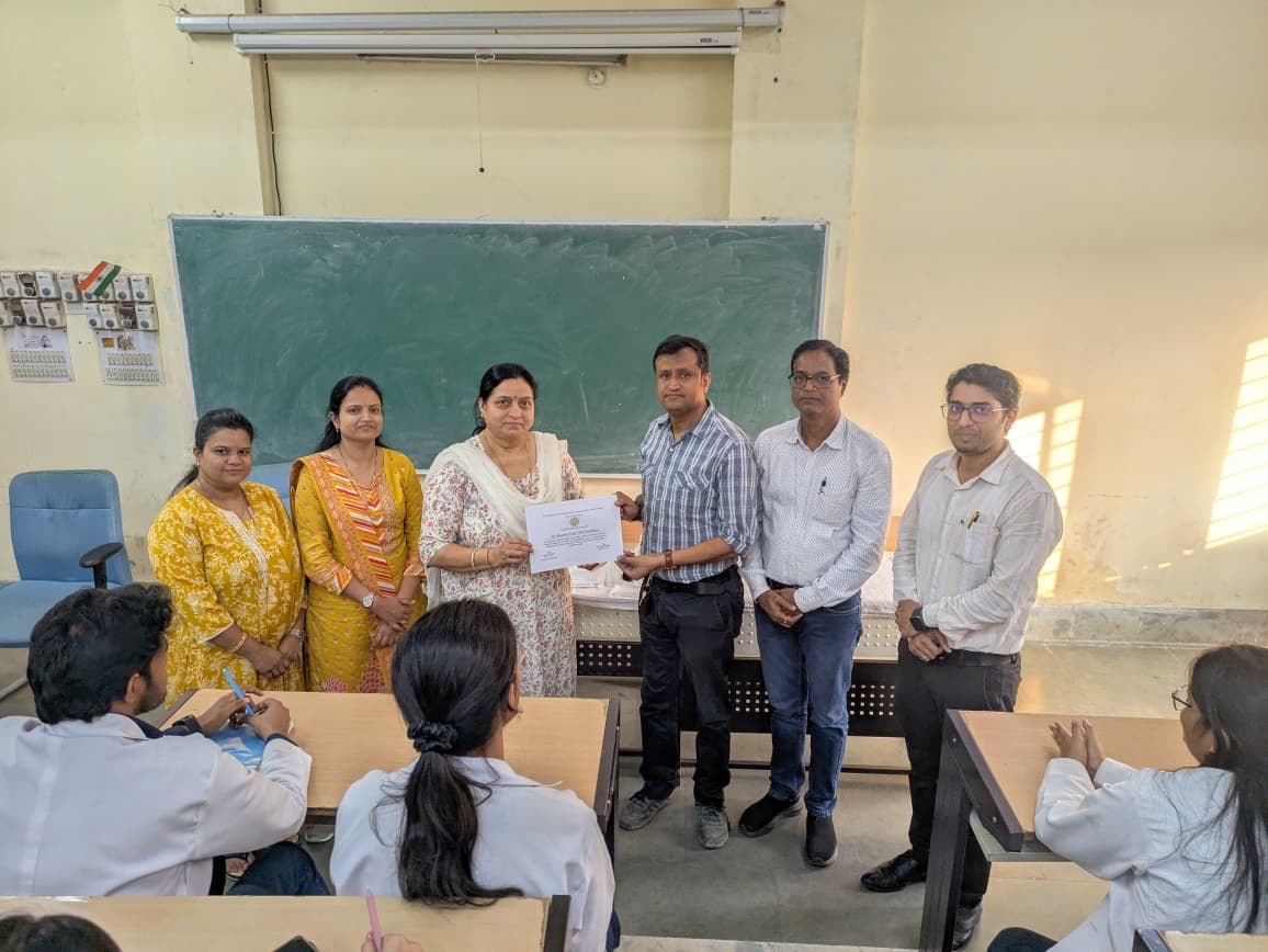 भोपाल- दो दिवसीय नशा मुक्ति चिकित्सा एवं जागरूकता शिविर में 90 रोगियों को मिला उपचार