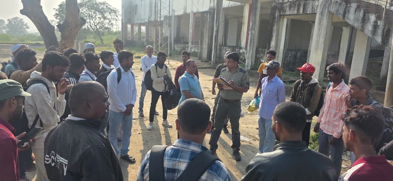 सीधी- संजय टाइगर रिजर्व की पहल से बेरोजगारी से रोजगार की ओर बढ़े 33 युवा