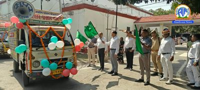 इटावा में  पराली जलाने पर लगेगा जुर्माना, डीएम ने अधिकारियों को दिए सख्त निर्देश