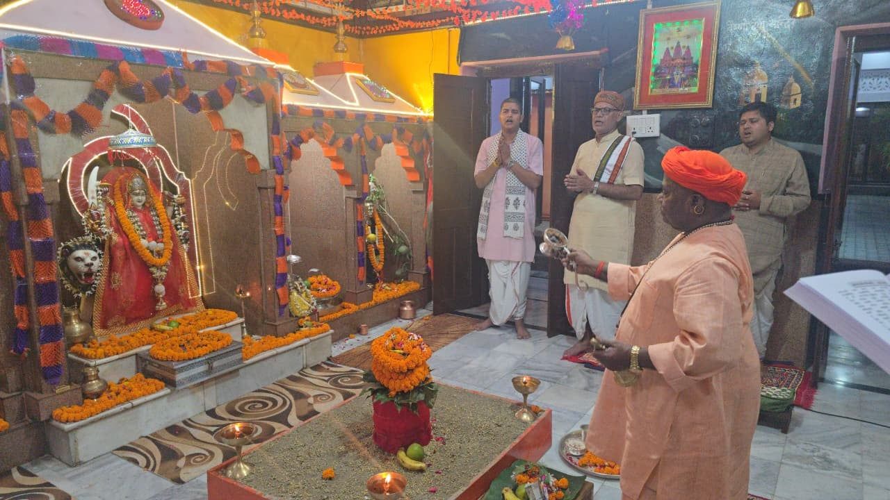 गोरखनाथ मंदिर में मां चंद्रघंटा की आराधना कर हुई लोकमंगल की प्रार्थना