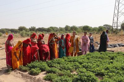 महिला किसान दिवस पर कृषक-वैज्ञानिक संवाद, ऊंटनी के दूध से आय बढ़ाने के बताए तरीके