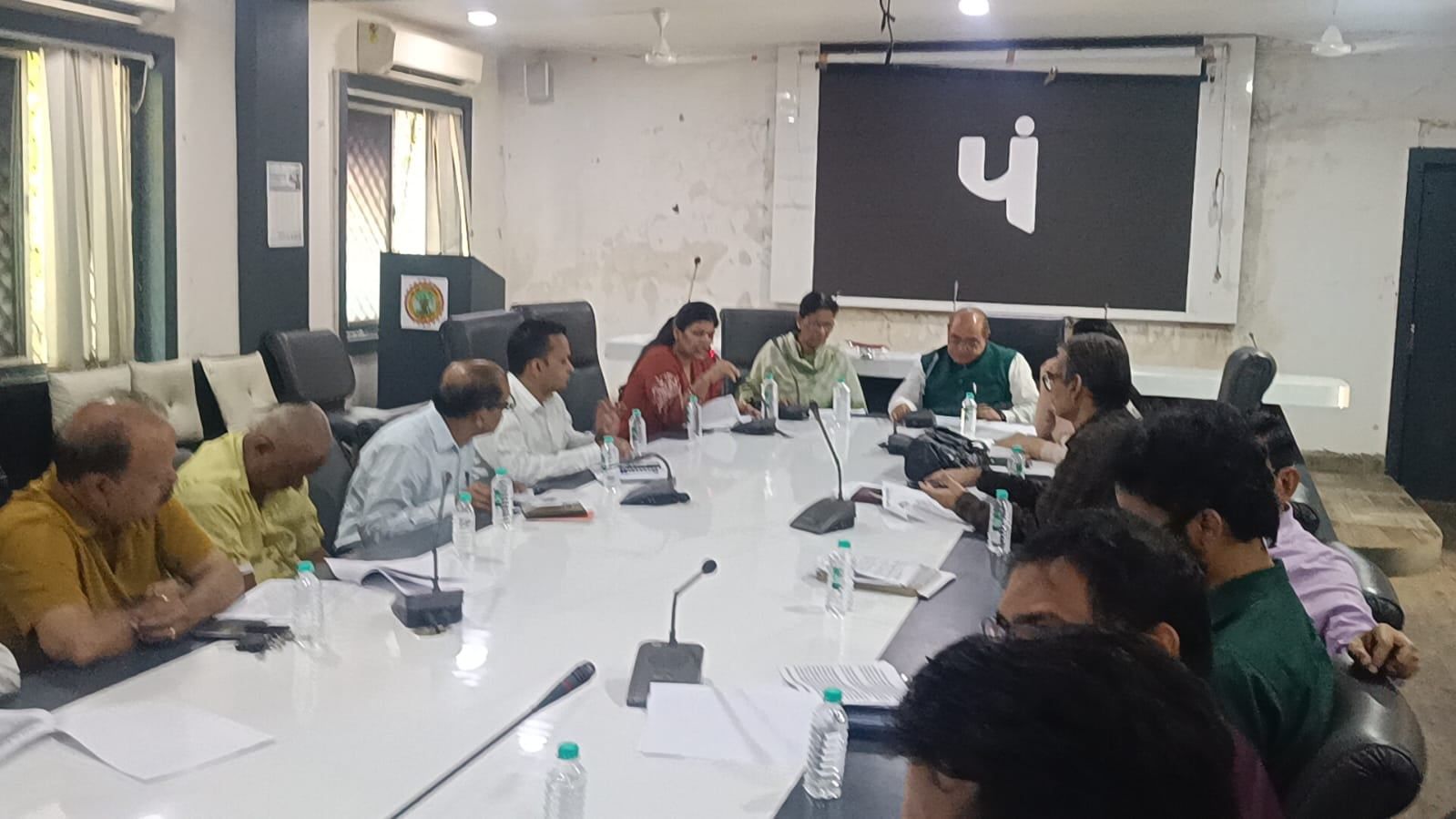 विदिशा में जिला स्तरीय जल उपयोगिता समिति की बैठक आयोजित