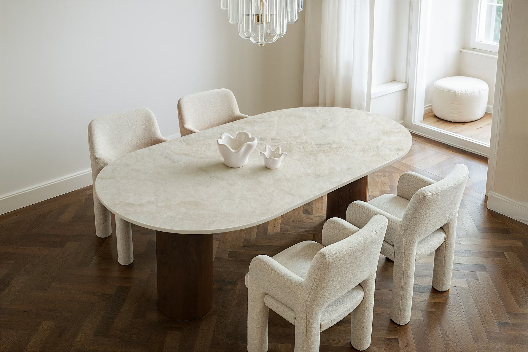 Nara Table