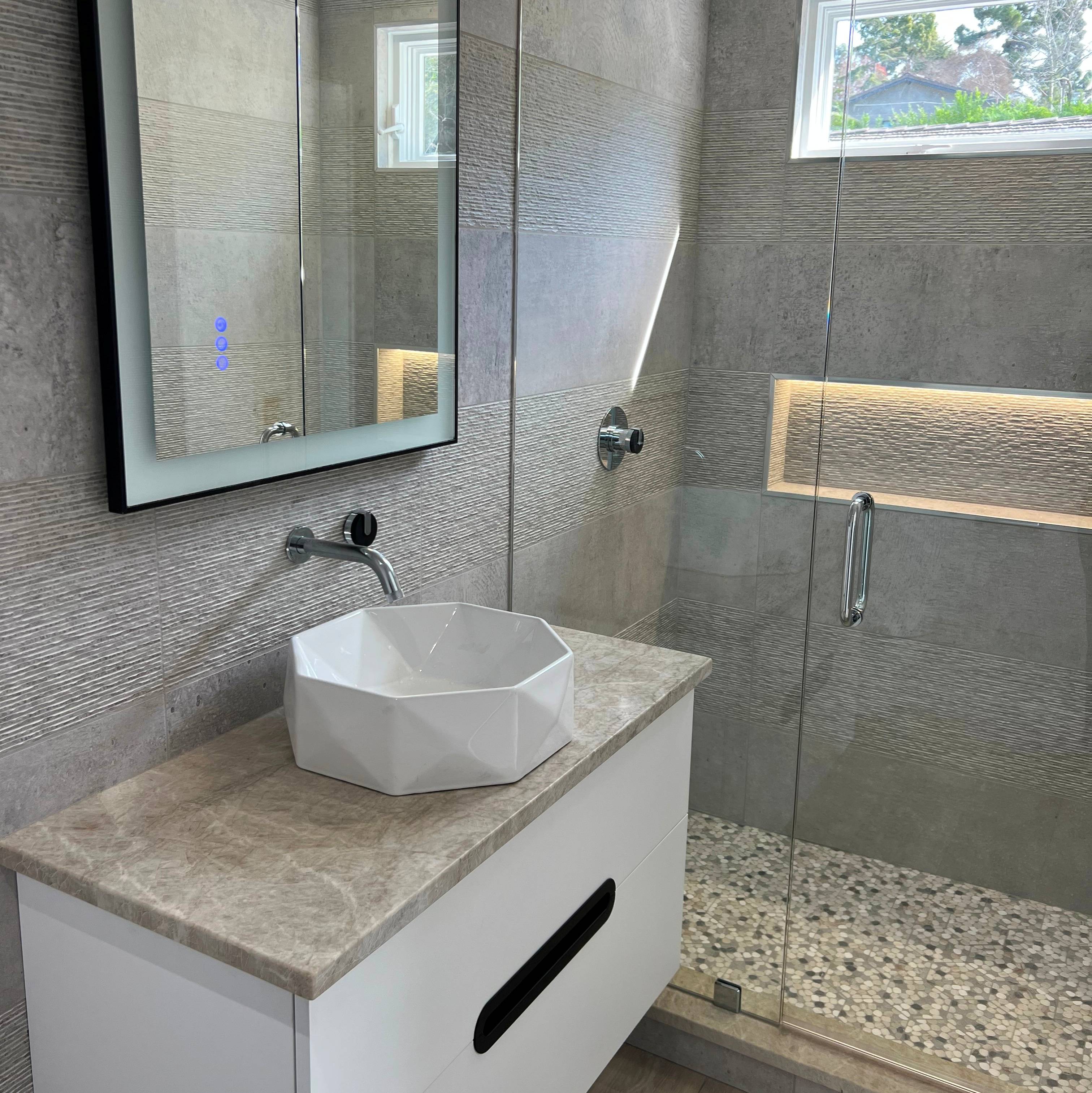Luxury quartzite bathroom vanity countertop
