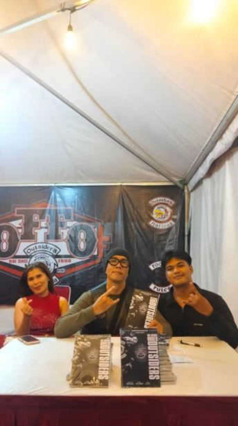 Foto dengan Bung Iwan Rasta