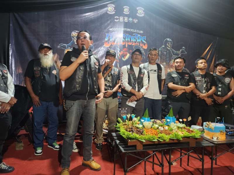 Ceremonial Anniversary dengan Potong Tumpeng