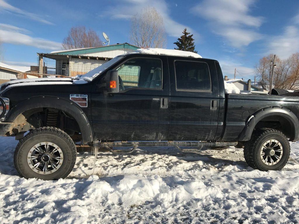 2008 Ford F-350 XLT (not only for snow)