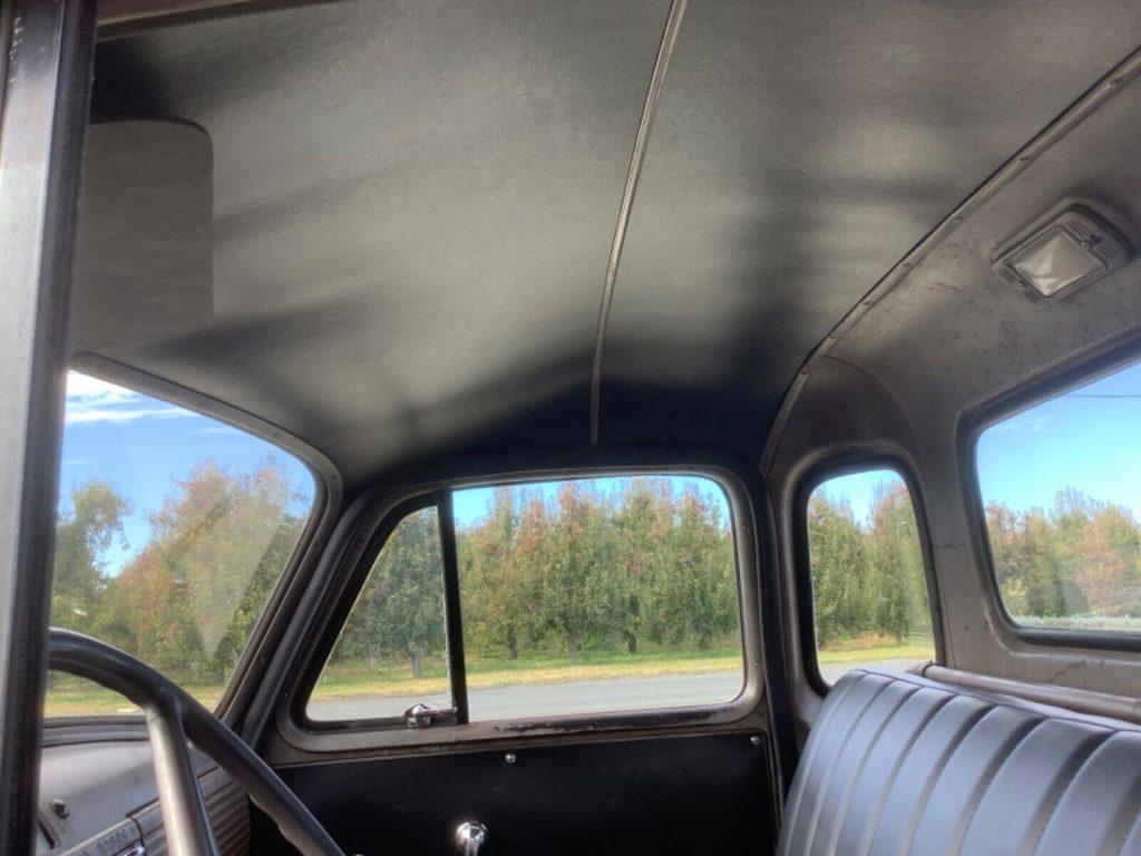 1952 GMC 100 5 Window Deluxe Cab Pick-Up