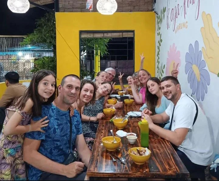 fun lunch at kaja kangin warung