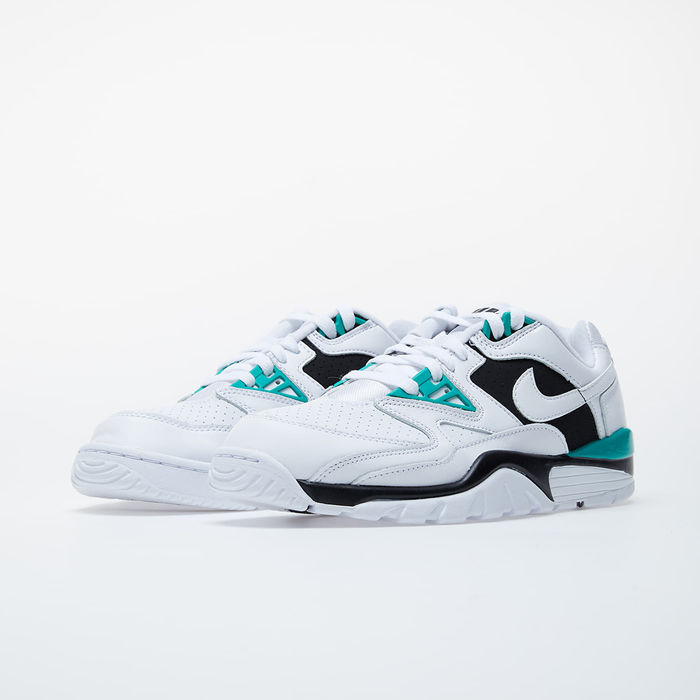 NIKE AIR CROSS TRAINER 3 LOW