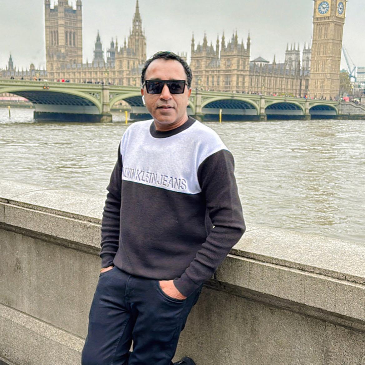 kaveesh kapoor kaveeshkapoor 