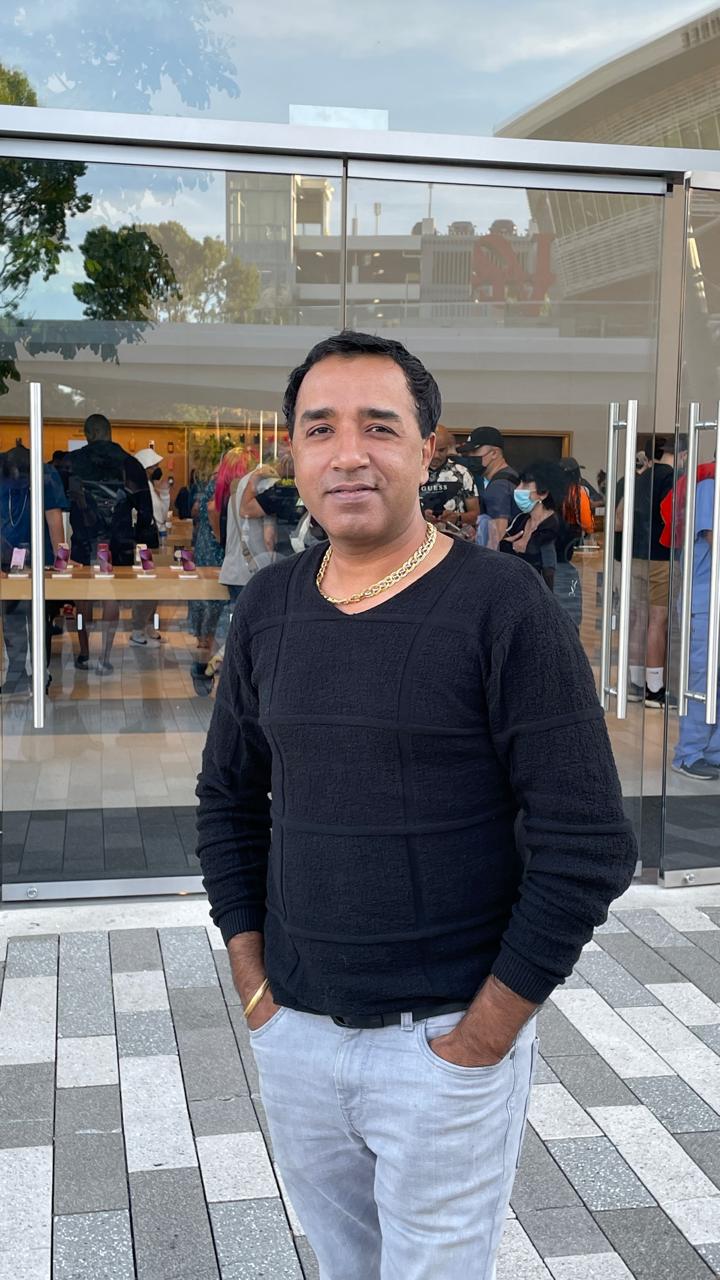 Kaveesh Kapoor – The Best Immigration Lawyer Behind Avisa Experts' Success.