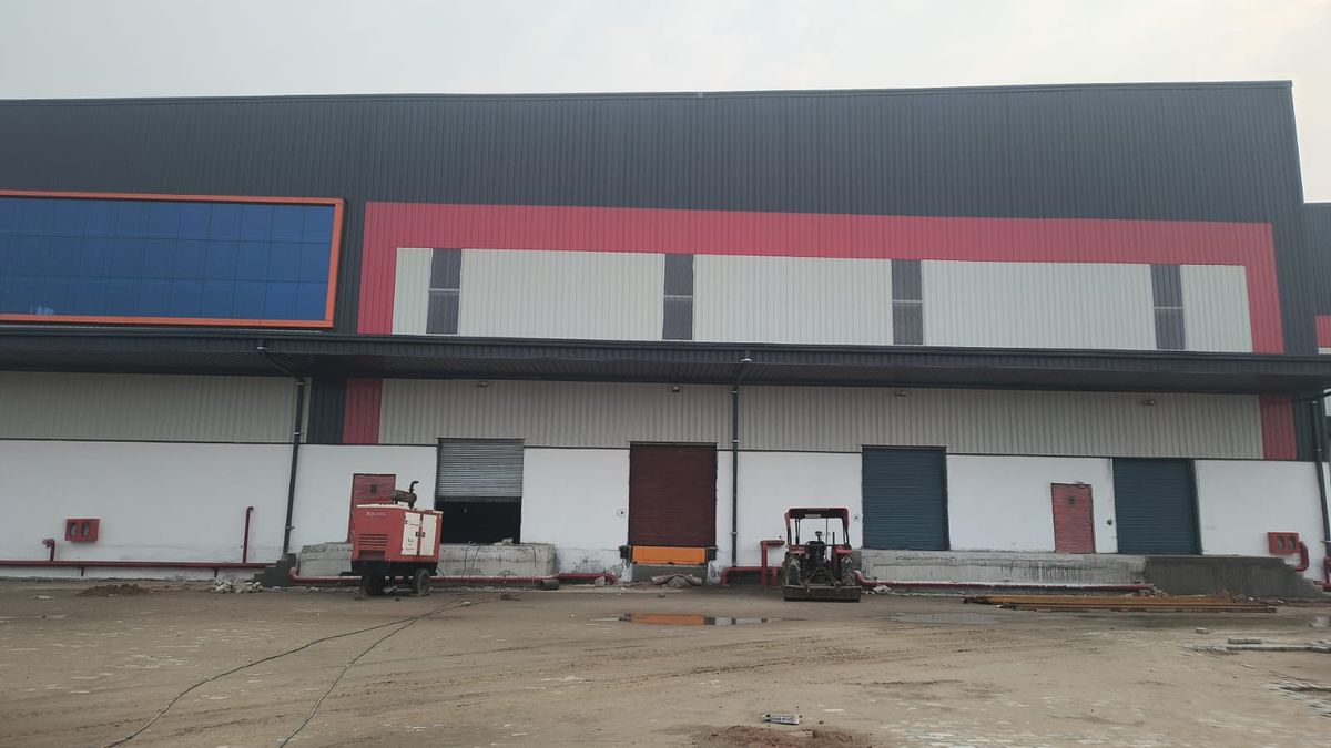 Loading Docks / Bays
