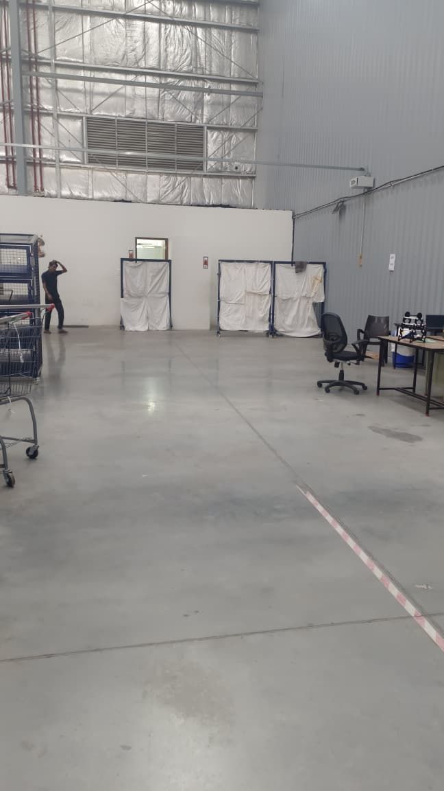 Clear Height / Ceiling