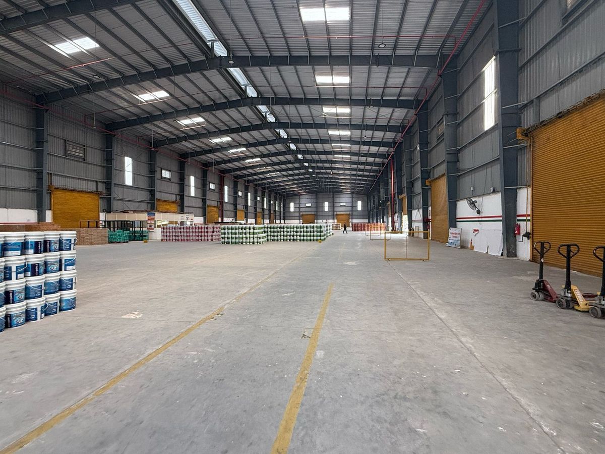 Loading Docks / Bays