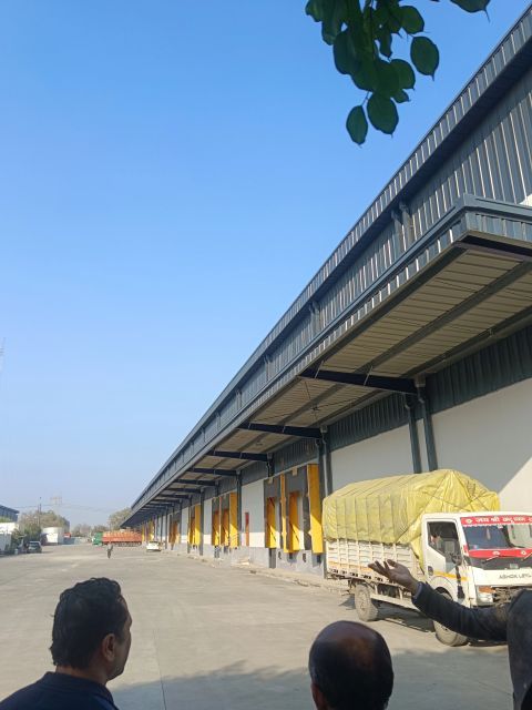 Loading Docks / Bays