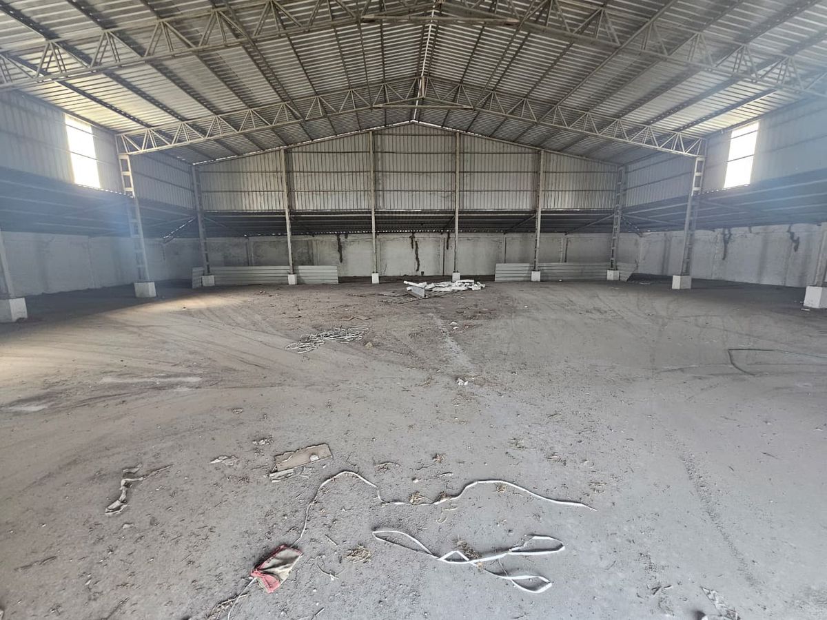 Loading Docks / Bays