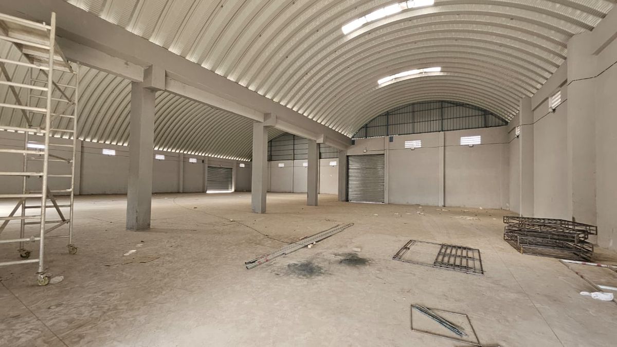 Loading Docks / Bays