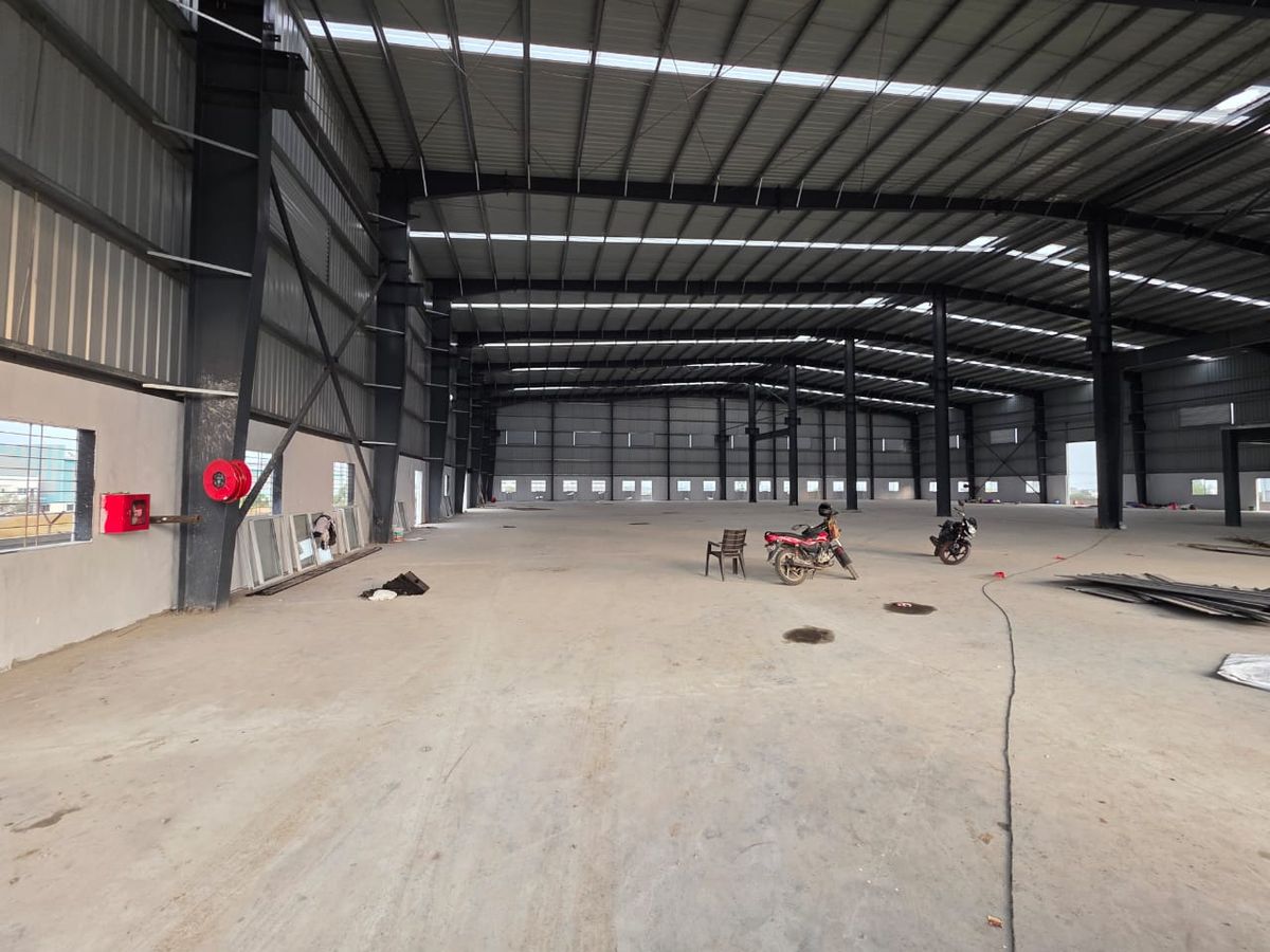 Loading Docks / Bays