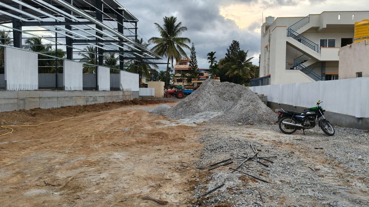 Loading Docks / Bays