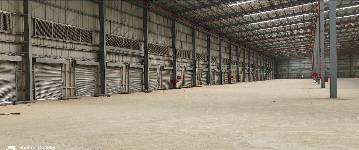 Loading Docks / Bays