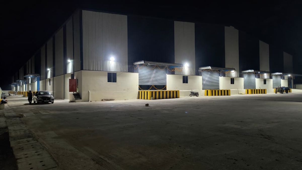Loading Docks / Bays