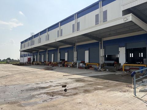 90,000 Sq Ft Grade-A with multi-bay loading docks warehouse in Ghaziabad, Uttar Pradesh