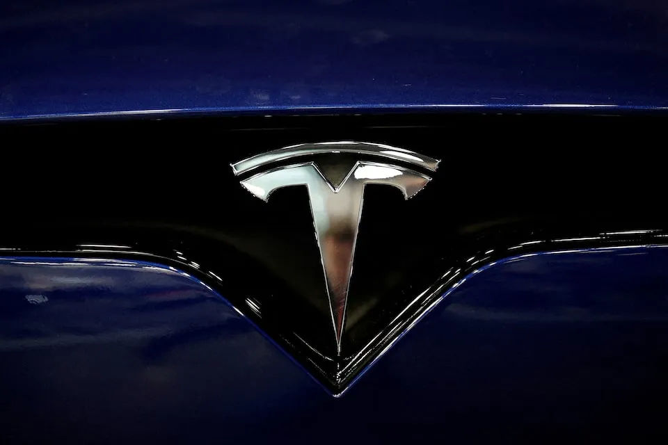 Tesla's Strategic Move: Acquiring Parts of Struggling German Manufacturer Manz