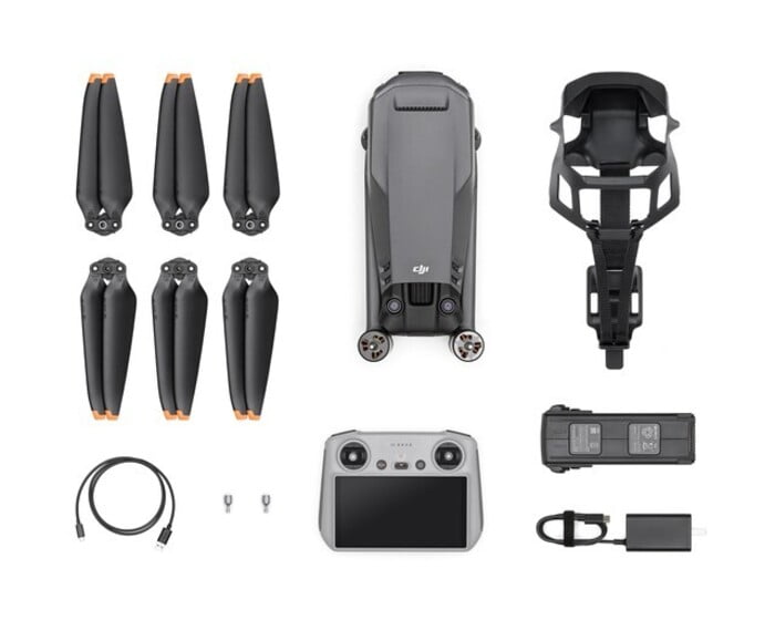 DJI Mavic 3 Classic - caracteristici și preț 3 Drona Mavic 3 Classic