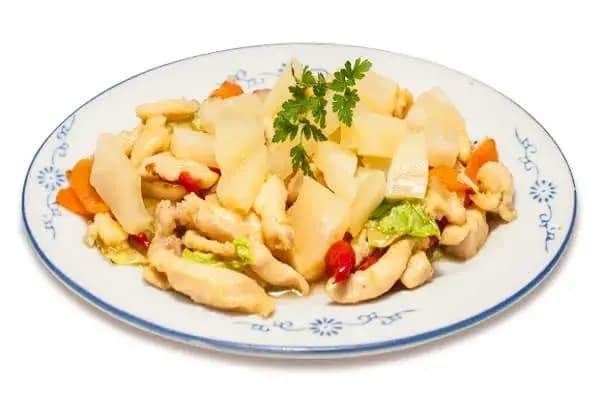 Chicken with pineapple 420 gr