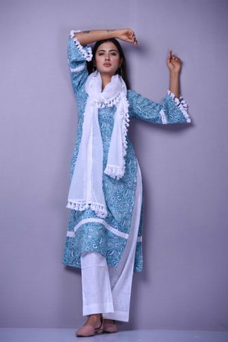 Turquoise Kurta and Tassel Stole