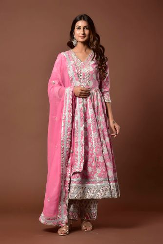 Ambar Gulabi  Kalidar Suit Set