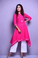 magenta-square-cut-kurta-96dafc01-0e4a-43b8-9081-2571d7df60d2.JPG