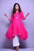 magenta-square-cut-kurta-d3ed4831-cfb8-4ac6-952c-482f30dd86ed.JPG