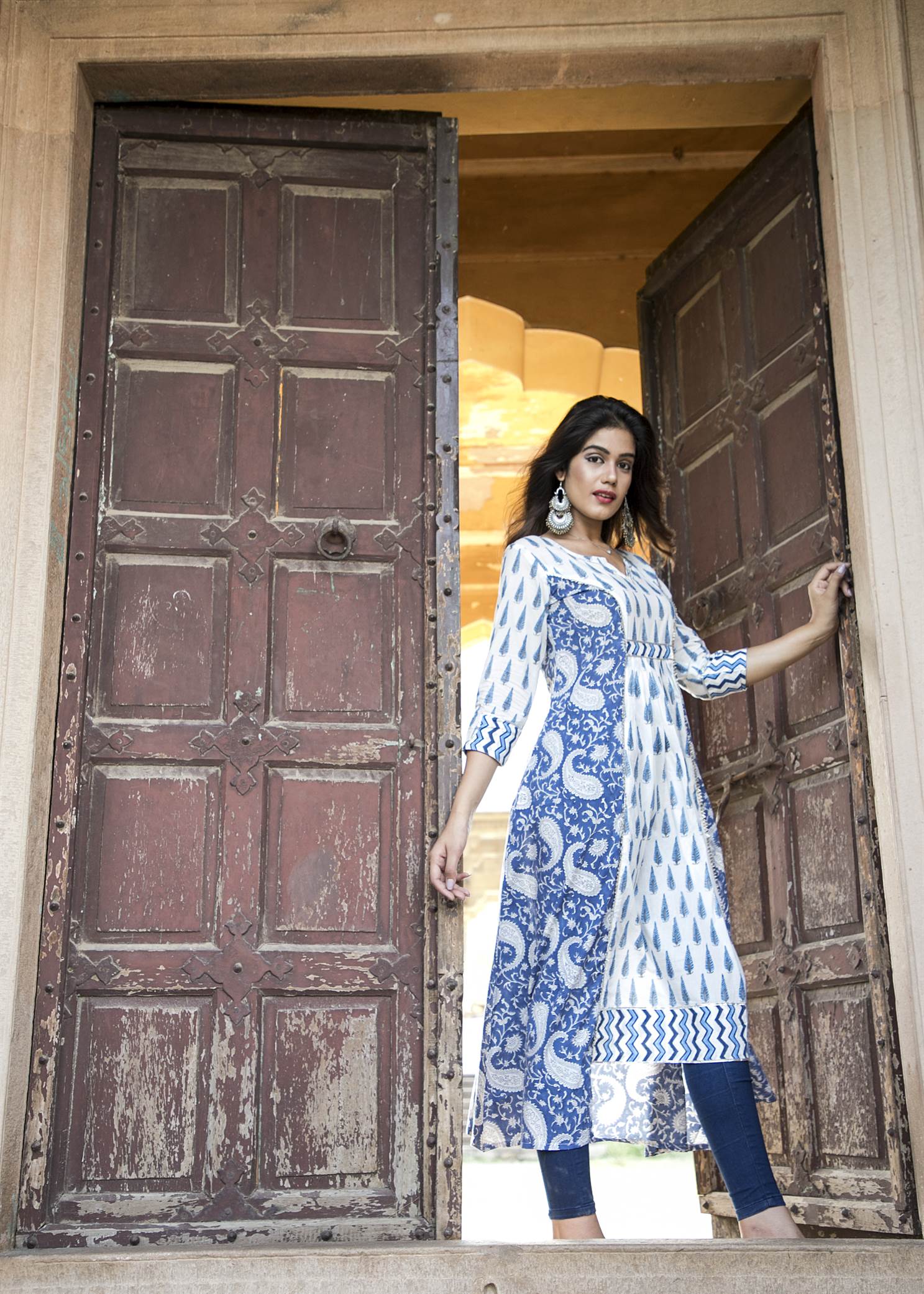 Buy Pakistani Designer Off-White Kurti with Different Cuts online |  Looksgud.in