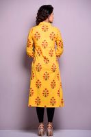 yellow-mughal-boota-kurta-59638186-fd72-4a28-9ed1-f5ec3d522782.JPG