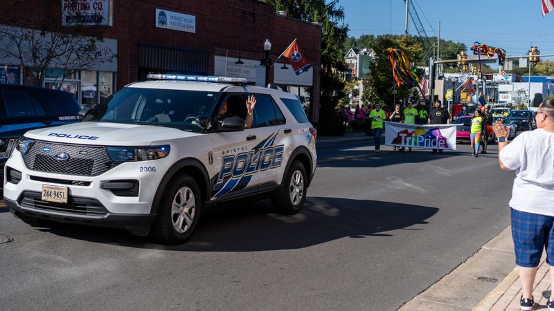 Tri Pride Parade3of158