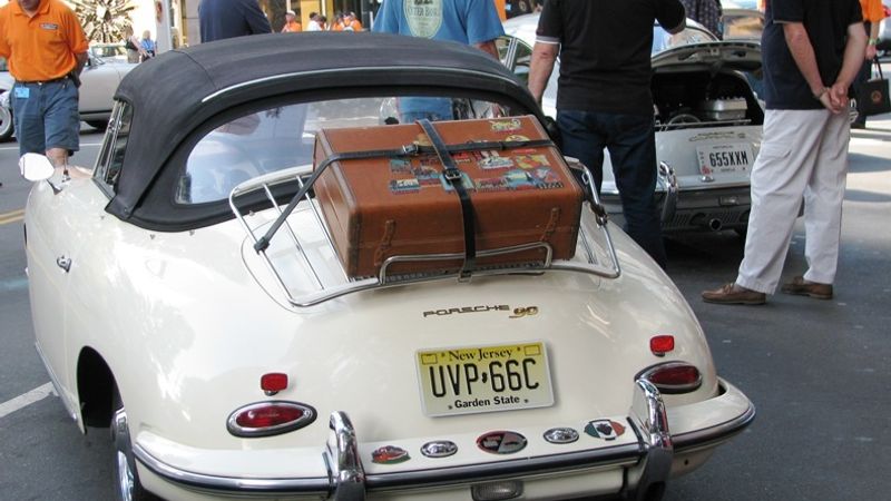 356 Cab with Luggage Rack