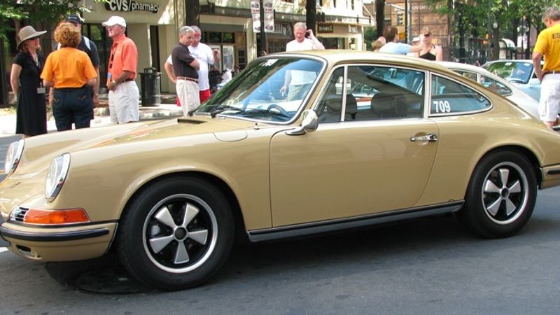 Beige 911 Nice B